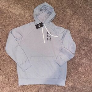 NWT light gray Under Armour hoodie size medium